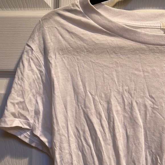 Garage extra small white crop with tie in the front T-shirt nwt - Picture 3 of 4